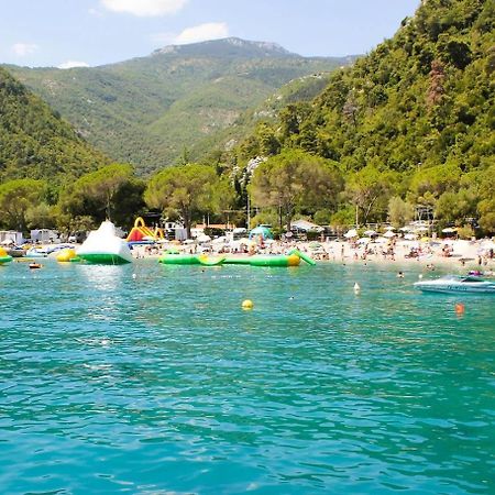 Apartments And Rooms By The Sea Medveja, Opatija - 2305 Lovran Εξωτερικό φωτογραφία
