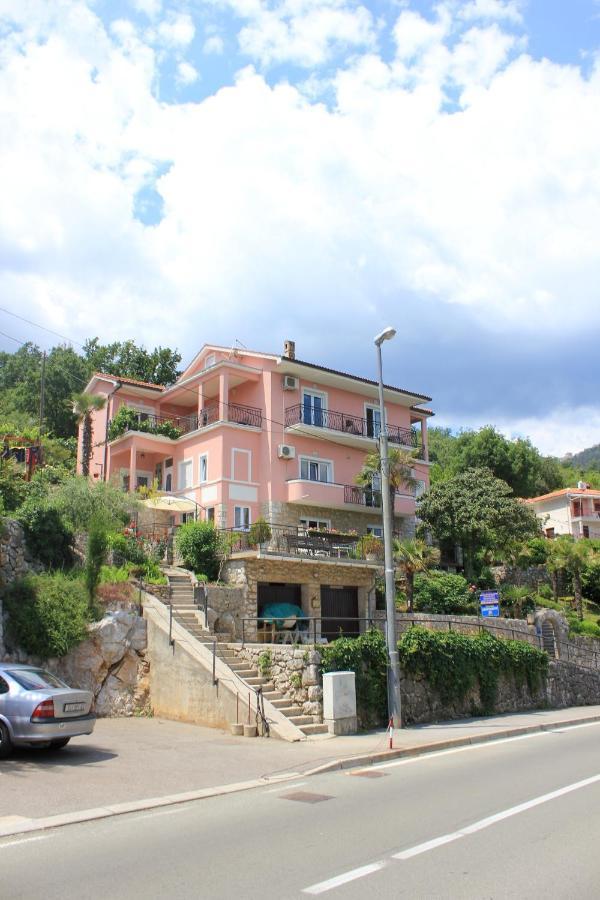 Apartments And Rooms By The Sea Medveja, Opatija - 2305 Lovran Εξωτερικό φωτογραφία