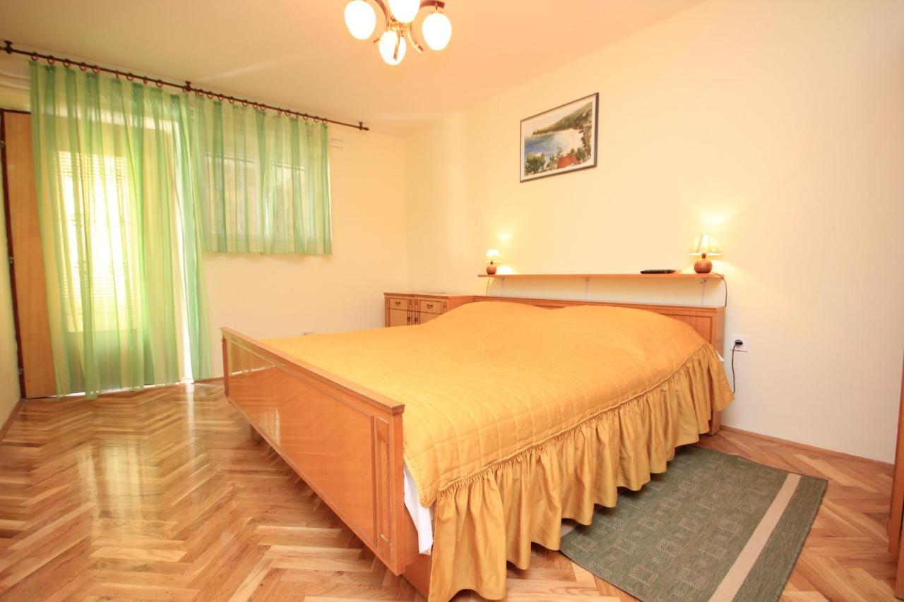 Apartments And Rooms By The Sea Medveja, Opatija - 2305 Lovran Εξωτερικό φωτογραφία