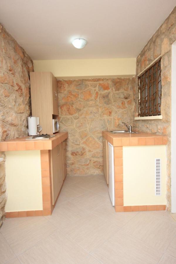 Apartments And Rooms By The Sea Medveja, Opatija - 2305 Lovran Εξωτερικό φωτογραφία