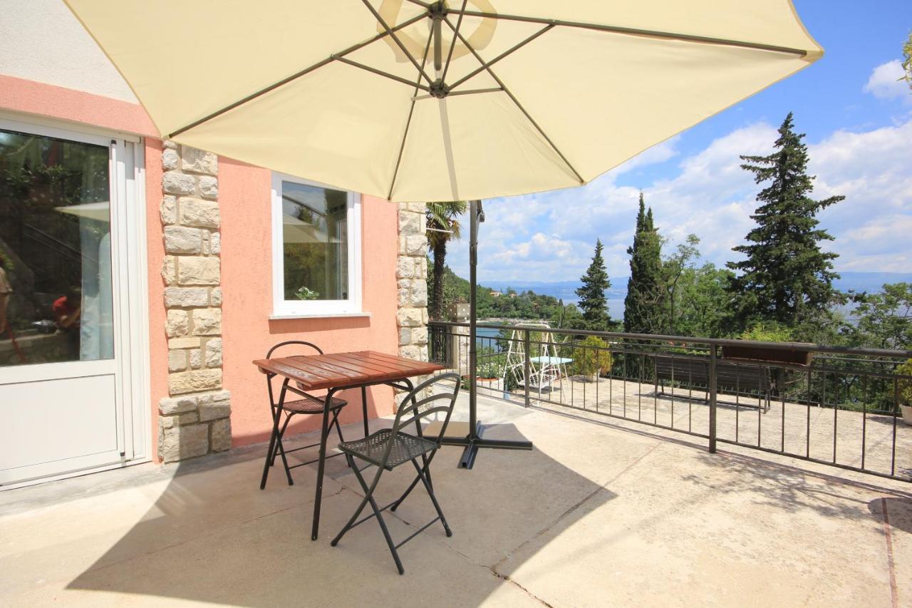 Apartments And Rooms By The Sea Medveja, Opatija - 2305 Lovran Εξωτερικό φωτογραφία