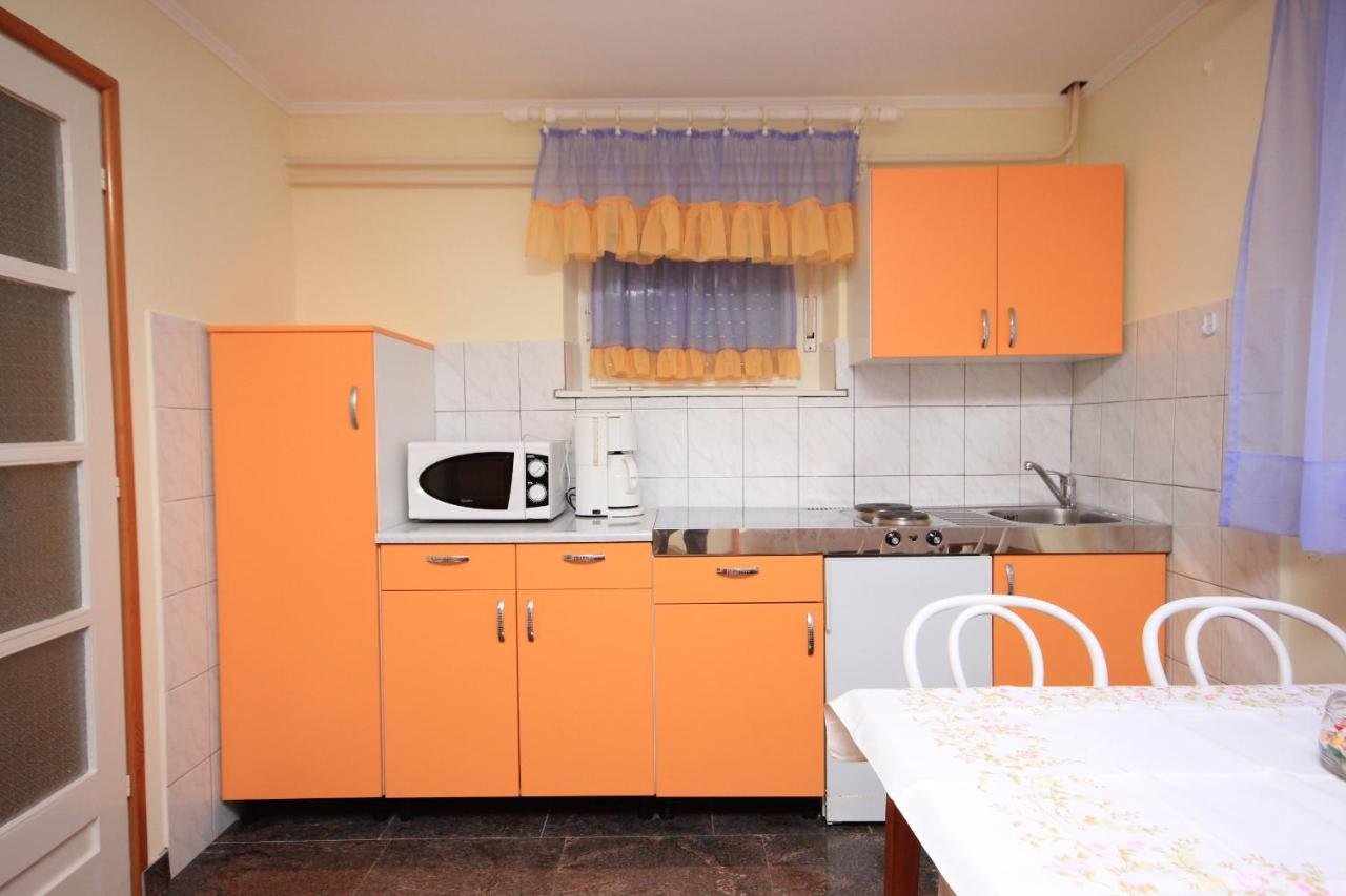Apartments And Rooms By The Sea Medveja, Opatija - 2305 Lovran Εξωτερικό φωτογραφία